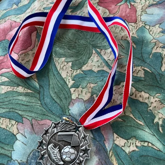 Medals - Picture 3 of 10
